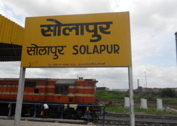 सोलापूर उड्डाणपुलाच्या पाडकामामुळे १४ डिसेंबर रोजी ‘मेगाब्लॉक’ ; ११ रेल्वे एक्सप्रेस रद्द