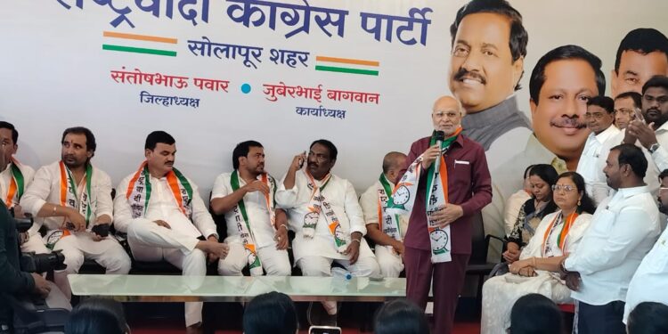 सोलापुरात शरद पवारांच्या राष्ट्रवादीला धक्का ! खरटमल पाठोपाठ बेरिया चंदेले दादांच्या राष्ट्रवादीत