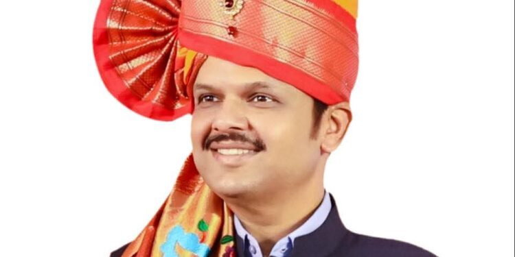 सोलापुरात देवेंद्र फडणवीस यांची या ठिकाणी सभा ; सभेकडे राजकीय लक्ष