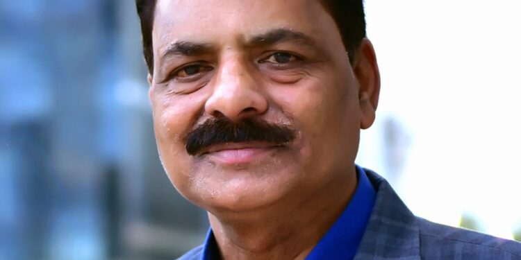 अनिल मंद्रूपकर यांना अटल राष्ट्र सेवा पुरस्कार