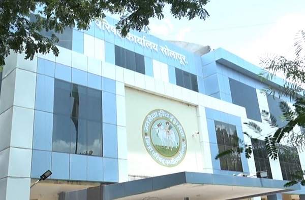 निधी समान देईन, दूजाभाव करणार नाही ! उपाध्यक्ष इंद्रजीत पवार यांचा शब्द ; रश्मी दीदींची यशस्वी मध्यस्थी